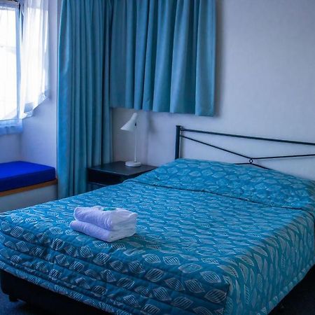 Riverside Holiday Resort 尤朗加 外观 照片