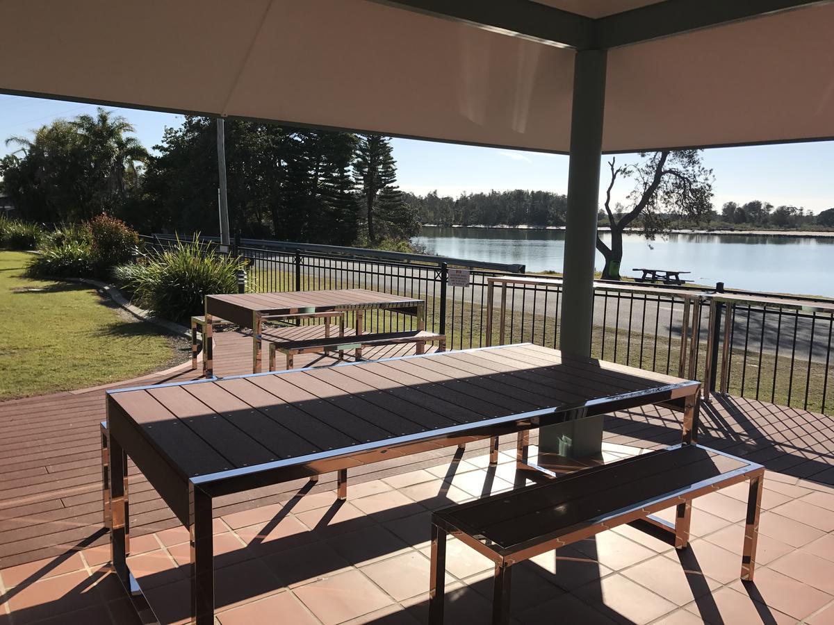 Riverside Holiday Resort 尤朗加 外观 照片